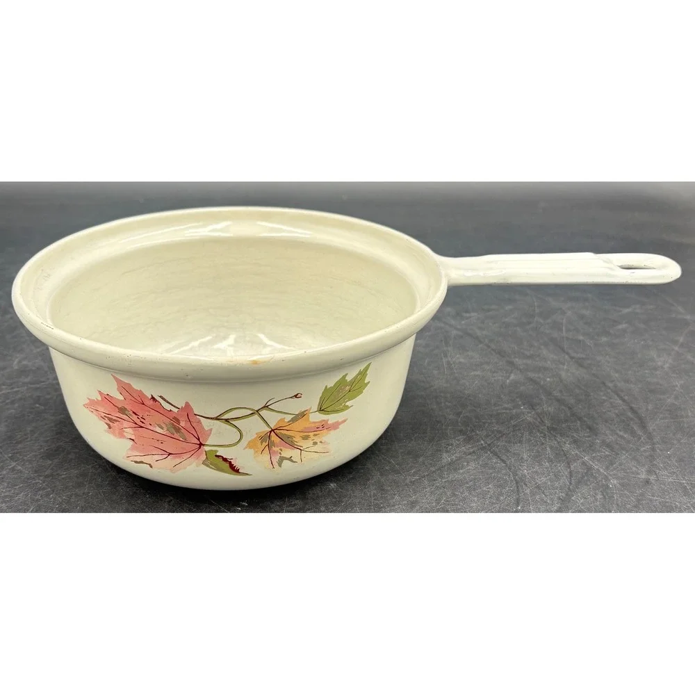 Vintage Descoware Enamel Cast Iron Saucepan Maple Leaf Made Belgium Cream No Lid